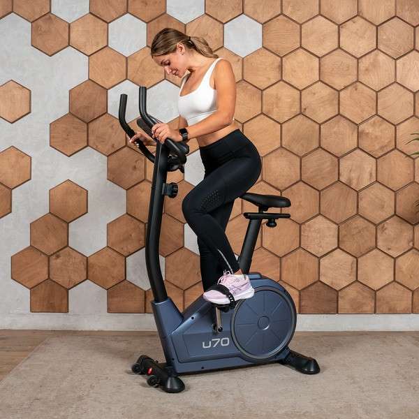 Велотренажер CARBON FITNESS U70 Велотренажер CARBON FITNESS U70