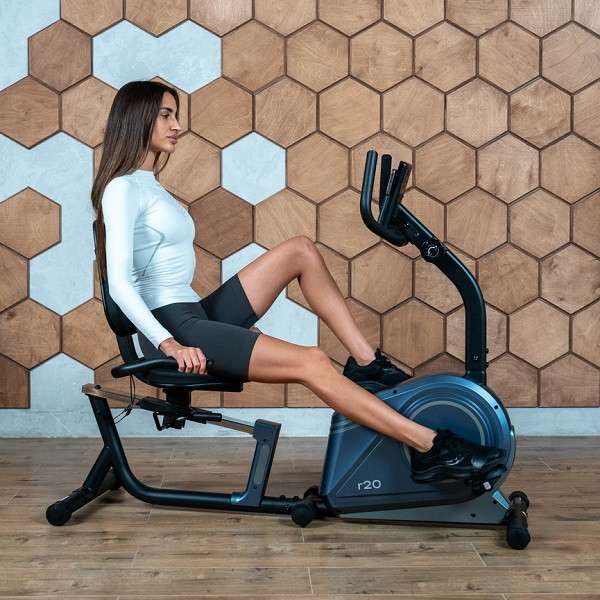 Велотренажер домашний CARBON FITNESS R20 Велотренажер домашний CARBON FITNESS R20
