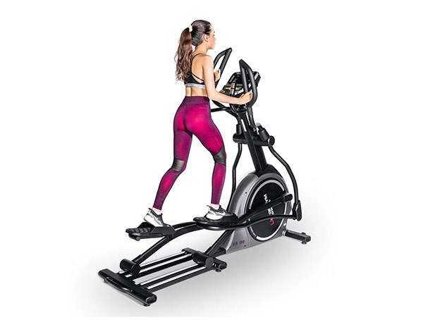 Эллиптический тренажер UltraGym UG-EL003 Эллиптический тренажер UltraGym UG-EL003