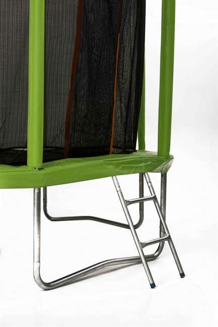 Батут с сеткой SuperJump 10ft (305 см) и лестницей Батут с сеткой SuperJump 10ft (305 см) и лестницей